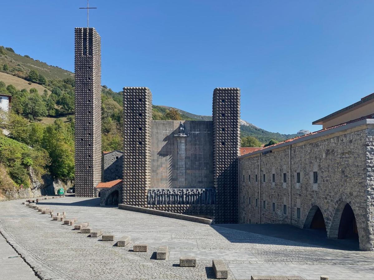 Iraipe Santuario De Arantzazu Hotel Oñate Εξωτερικό φωτογραφία